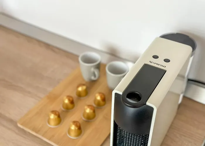 Apartament Simcity I Free Parking,24 7 Self Check-in, Balcony, Quiet Location With Easy Transportation To Square *