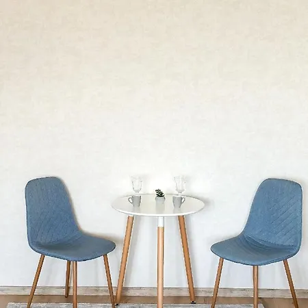 Simcity I Free Parking,24 7 Self Check-in, Balcony, Quiet Location With Easy Transportation To Square Apartmán Bratislava