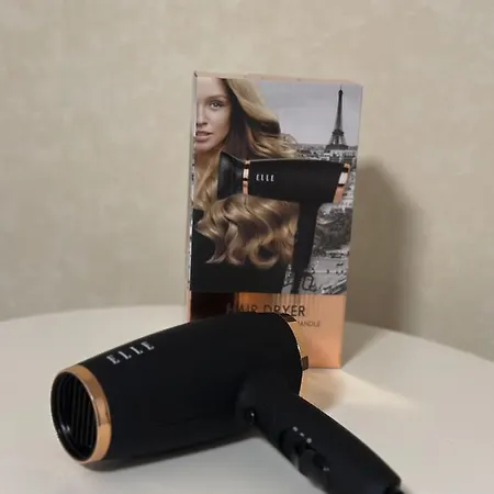 Simcity I Free Parking,24 7 Self Check-in, Balcony, Quiet Location With Easy Transportation To Square *