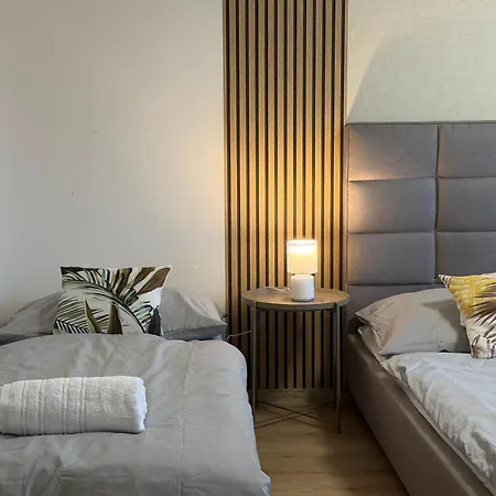 Appartamento Simcity I Free Parking,24 7 Self Check-in, Balcony, Quiet Location With Easy Transportation To Square Bratislava